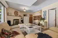 10877 64A AVENUE - thumbnail 3