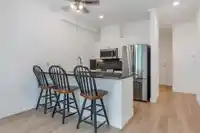 207 5475 201 STREET - thumbnail 7