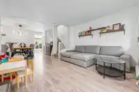 14 7831 GARDEN CITY ROAD - thumbnail 10