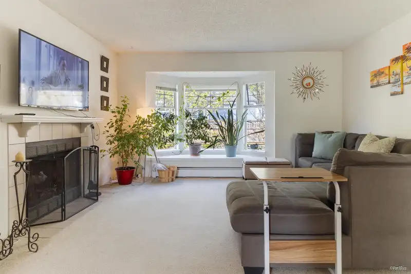 12 1140 FALCON DRIVE - photo 3 of 20