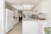 12 1140 FALCON DRIVE - thumbnail 5