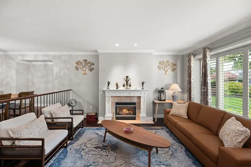 5976 SOUTHPARK GROVE - photo 4 of 40