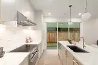 462 E 17TH AVENUE - thumbnail 8