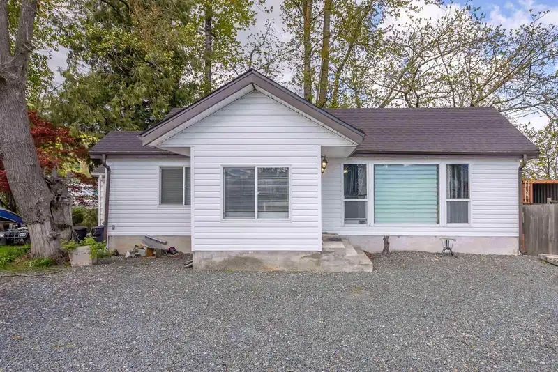 41023 YALE ROAD - photo 1 of 28