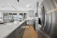 1150 CHARLAND AVENUE - thumbnail 6