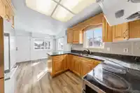 3206 ADANAC STREET - thumbnail 14