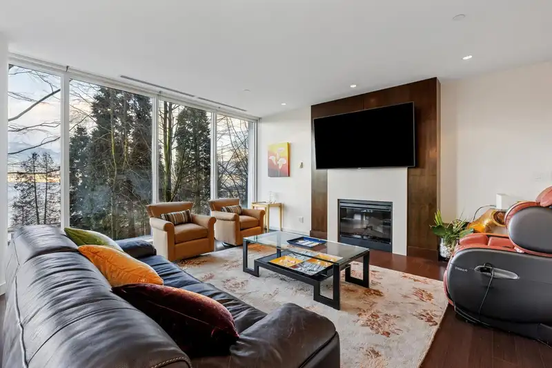 TH102 1139 W CORDOVA STREET - photo 3 of 35