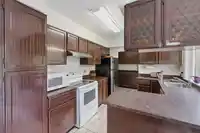 6150 BLENHEIM STREET - thumbnail 12