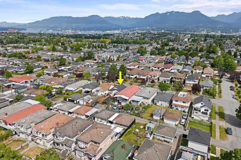 2964 E 4TH AVENUE - photo 1 of 10