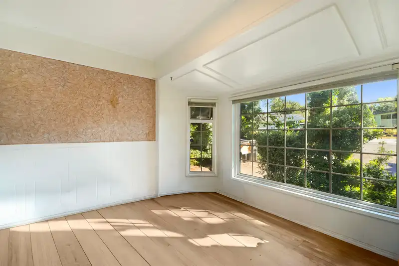 14957 KEW DRIVE - photo 3 of 12