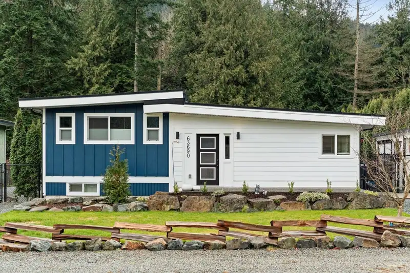 63690 OLD YALE ROAD - photo 2 of 40