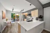 16 6747 203 STREET - thumbnail 5