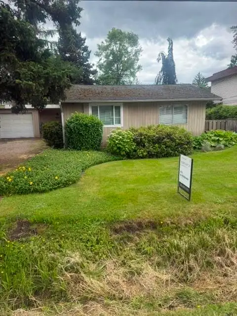 13130 110 AVENUE - photo 1 of 14