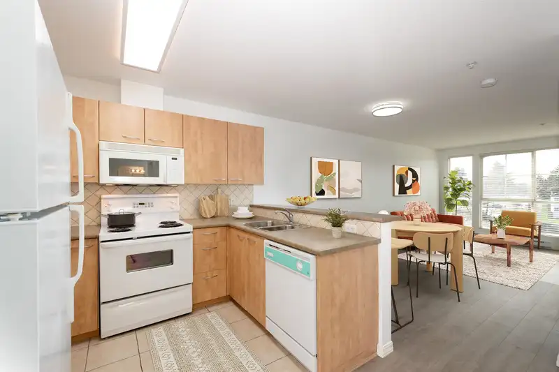 PH10 2973 KINGSWAY - photo 3 of 29
