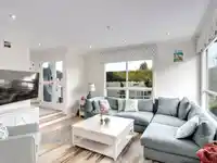 2602 POINT GREY ROAD - thumbnail 6
