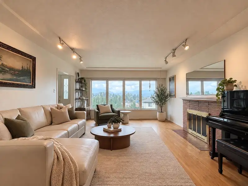4238 PRICE CRESCENT - photo 3 of 25