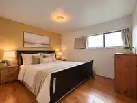4238 PRICE CRESCENT - thumbnail 9