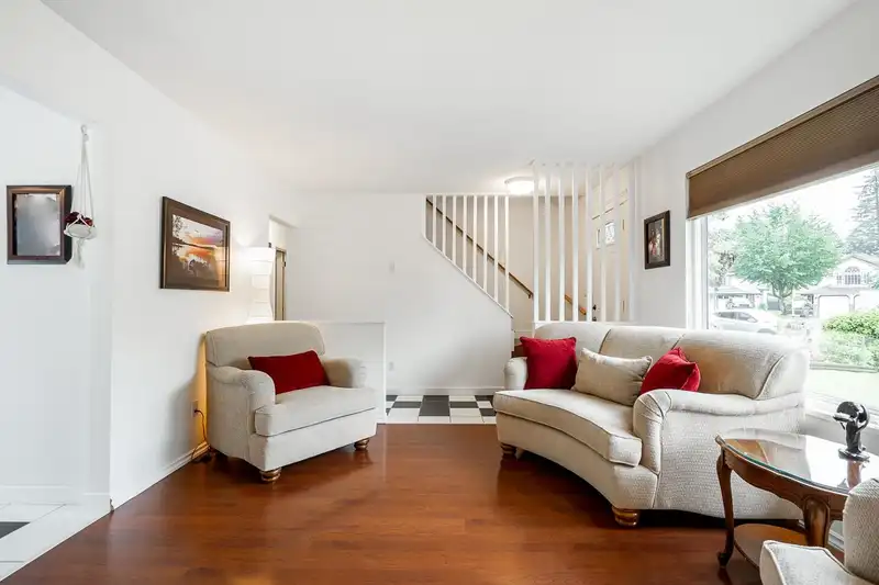 27145 27B AVENUE - photo 4 of 31