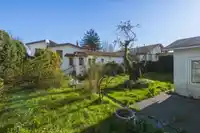 433 E 48TH AVENUE - thumbnail 8