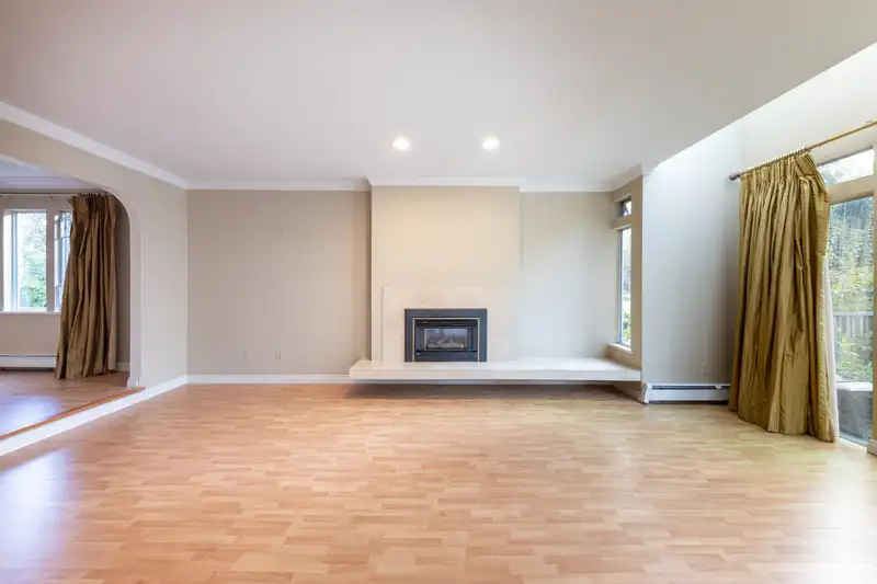3979 W 33RD AVENUE - photo 4 of 29