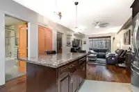 357 8258 207A STREET - thumbnail 4