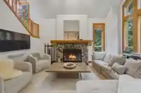1 4668 BLACKCOMB WAY - thumbnail 3