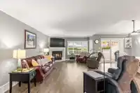 19 3054 TRAFALGAR STREET - thumbnail 15