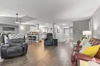 19 3054 TRAFALGAR STREET - thumbnail 18