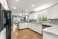 19 3054 TRAFALGAR STREET - thumbnail 6