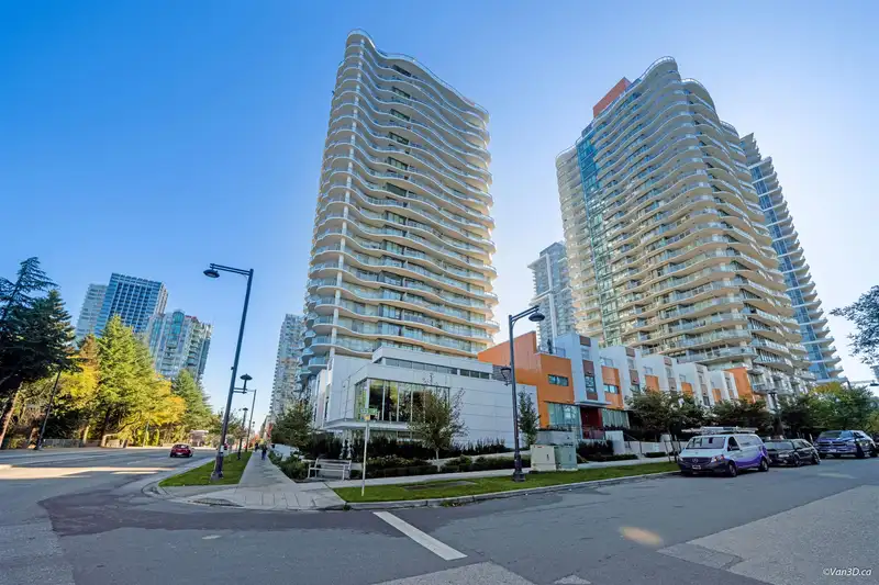 903 13318 104 AVENUE - photo 1 of 30