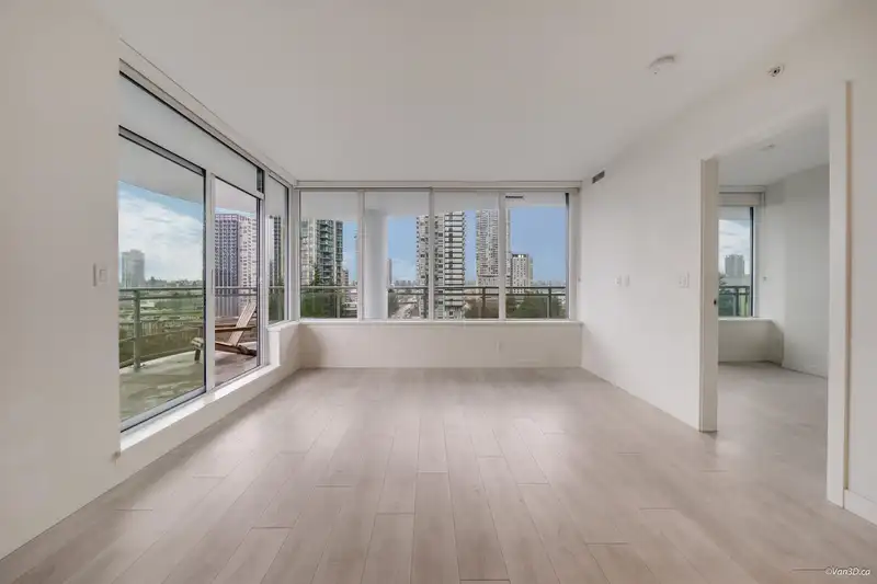 903 13318 104 AVENUE - photo 3 of 30