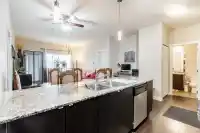 417 9655 KING GEORGE BOULEVARD - thumbnail 9