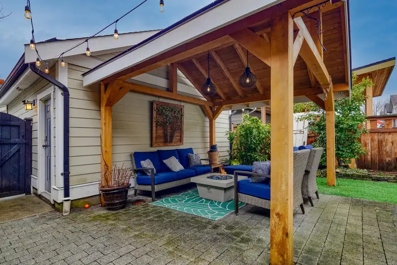 23002 JENNY LEWIS AVENUE - photo 2 of 40
