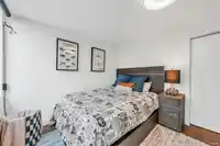 2243 OAK STREET - thumbnail 27