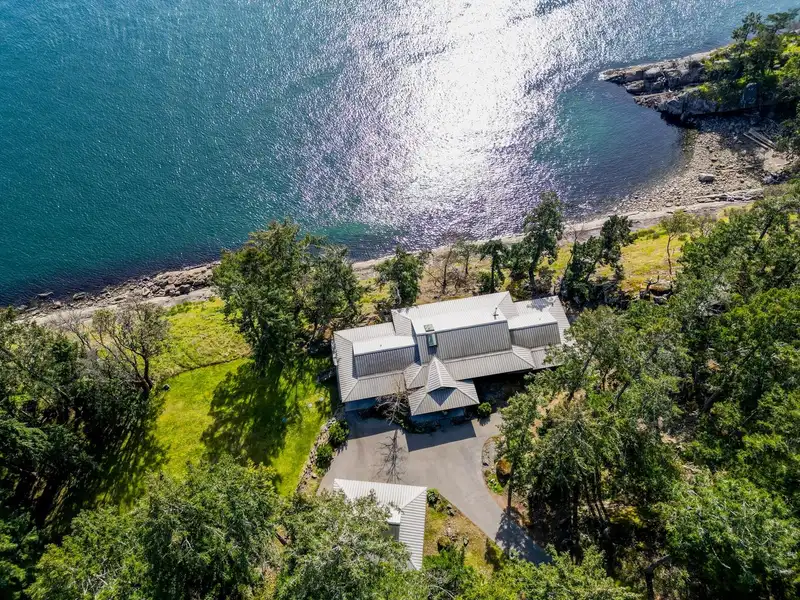 1369 MACKINNON ROAD - photo 2 of 40
