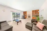 6668 SELKIRK STREET - thumbnail 9