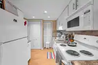 7 9280 GLENALLAN DRIVE - thumbnail 13