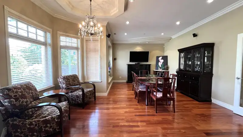 1529 W 61ST AVENUE - photo 4 of 12