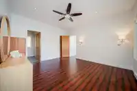 225 MARINERS WAY - thumbnail 19
