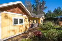 225 MARINERS WAY - thumbnail 32