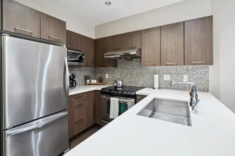 1109 963 CHARLAND AVENUE - photo 3 of 26