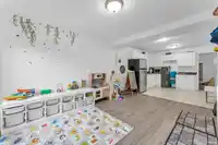 18011 63B AVENUE - thumbnail 32