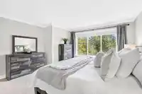 15 11384 BURNETT STREET - thumbnail 18