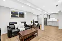 15 11384 BURNETT STREET - thumbnail 27