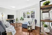 15 11384 BURNETT STREET - thumbnail 5