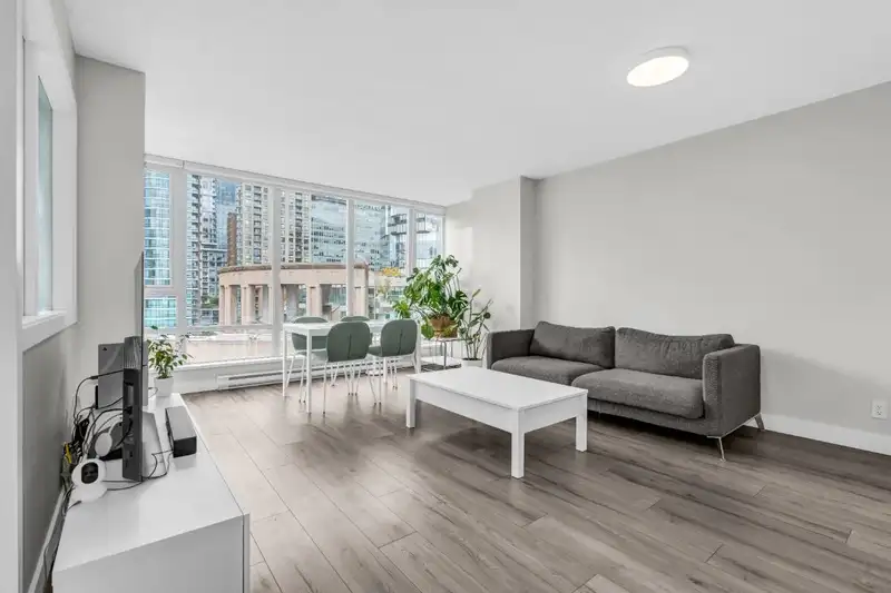 1805 788 HAMILTON STREET - photo 2 of 23