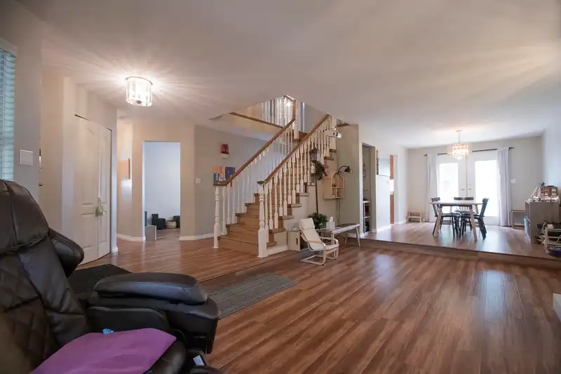 12271 234 STREET - photo 2 of 22