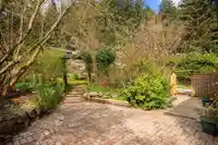 1347 EAGLE CLIFF ROAD - thumbnail 2