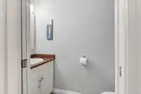 20 33321 GEORGE FERGUSON WAY - thumbnail 14