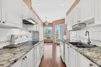 207 8775 JONES ROAD - thumbnail 9